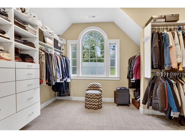 9742 Nw SKYLINE HEIGHTS Dr, Portland, OR 97229