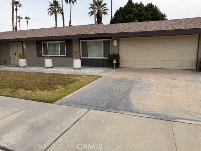 2104 Birdie, Palm Springs, CA 92264