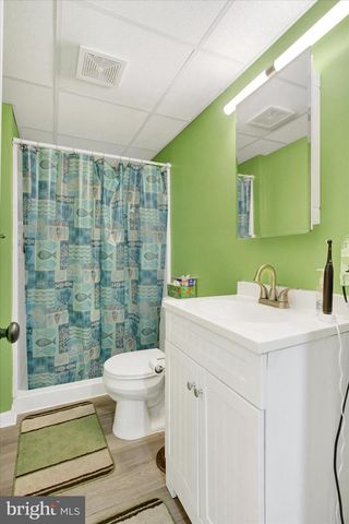 6674 STELTZ RD, Glen Rock, PA 17327