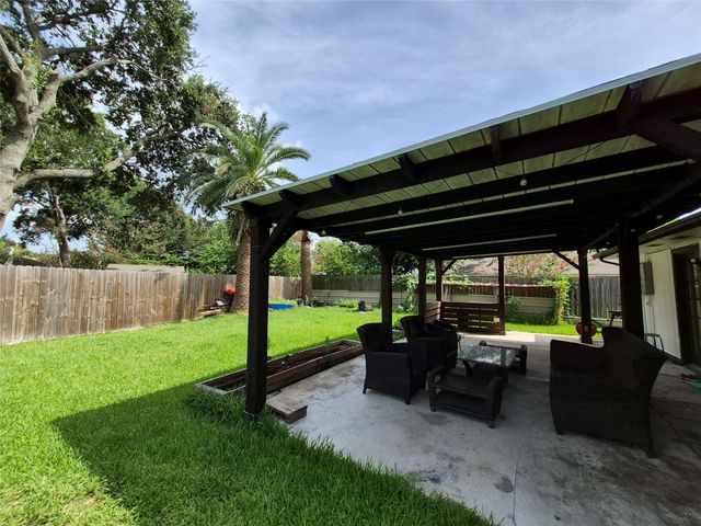 3402 Cascadia Dr, Houston, TX 77082