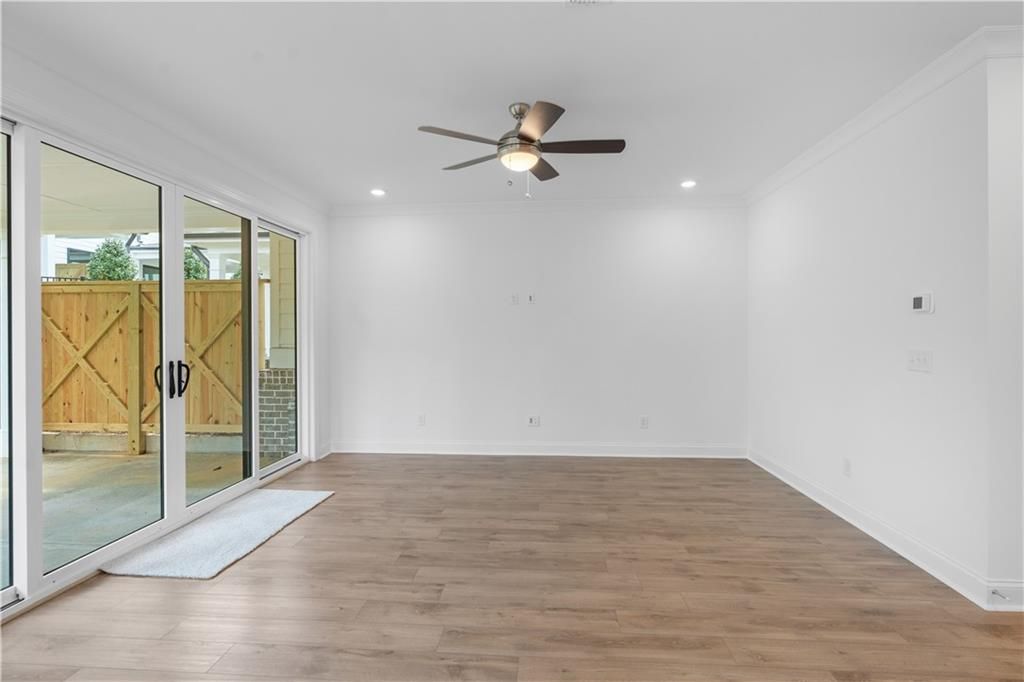 Image 21 of property listing at 4920 Molder Avenue 62, Buford, GA 30518