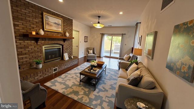 14791 CONWAY DR, Manassas, VA 20112