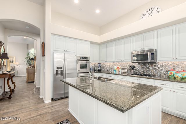 10602 E BLANCHE Drive, Scottsdale, AZ 85255