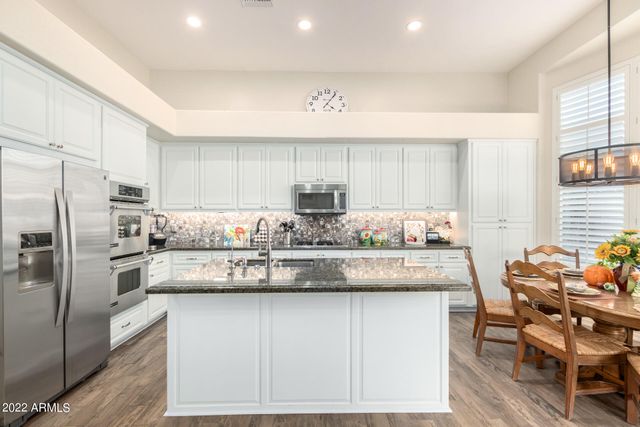 10602 E BLANCHE Drive, Scottsdale, AZ 85255