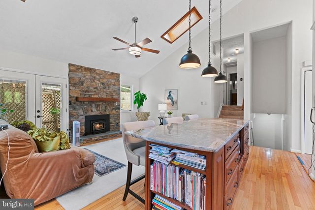 1138 RAMBLEWOOD DR, Annapolis, MD 21409