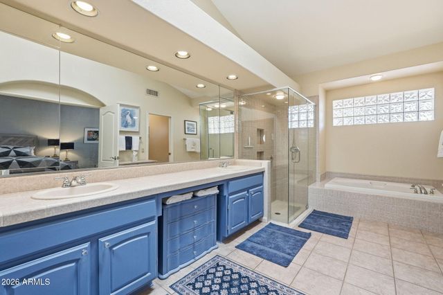 24619 S Ribbonwood Drive, Sun Lakes, AZ 85248