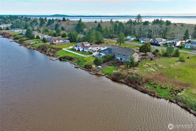 509 E Chance a La Mer NE, Ocean Shores, WA 98569