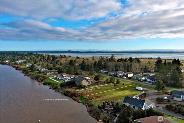 509 E Chance a La Mer NE, Ocean Shores, WA 98569