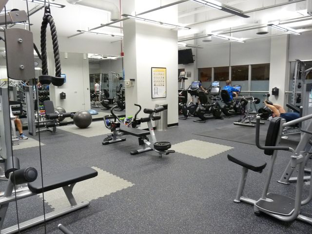 655 W IRVING PARK Road 3313, Chicago, IL 60613