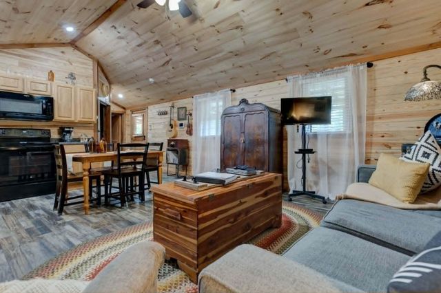 3485 Pilot Road, Stanton, KY 40380