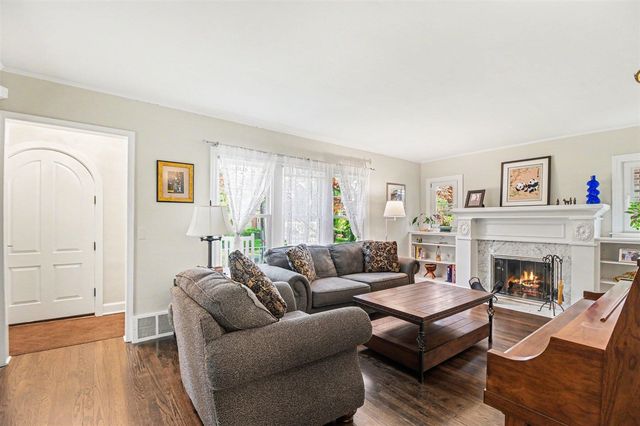 1729 Dexter Avenue, Ann Arbor, MI 48103