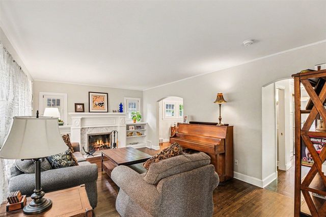 1729 Dexter Avenue, Ann Arbor, MI 48103