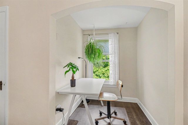 1729 Dexter Avenue, Ann Arbor, MI 48103