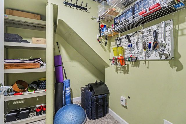 1729 Dexter Avenue, Ann Arbor, MI 48103