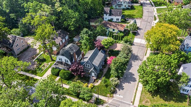 1729 Dexter Avenue, Ann Arbor, MI 48103