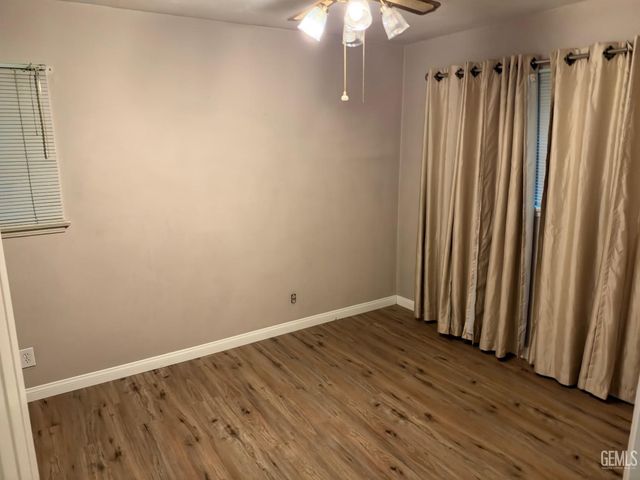 212 Western Drive, Bakersfield, CA 93309