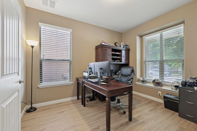 1124 Calla Lily BLVD, Leander, TX 78641