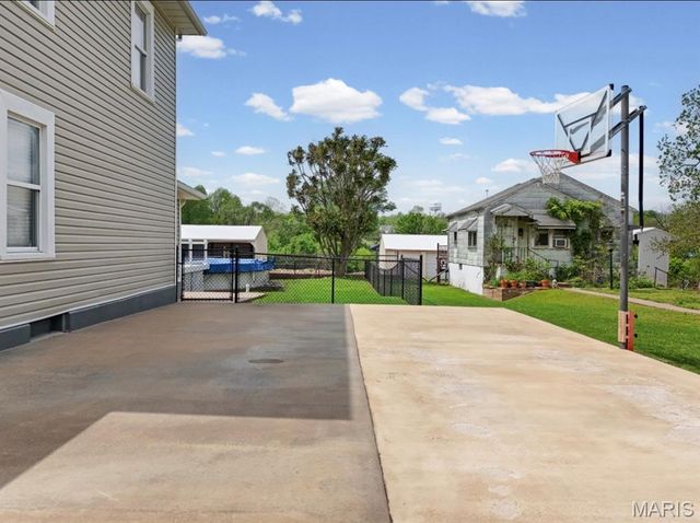 407 N Division Street, Bonne Terre, MO 63628