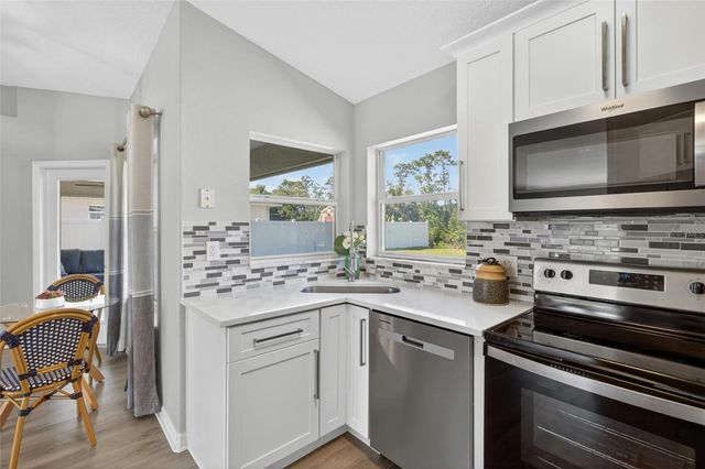 71 PRESIDENTIAL LANE, Palm Coast, FL 32164