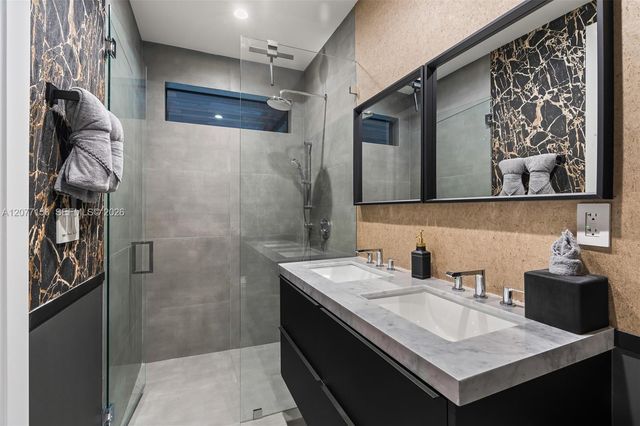400 NW 49th Street 0, Miami, FL 33127