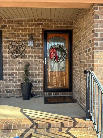 152 Prospectors Way, Lexington, NC 27292