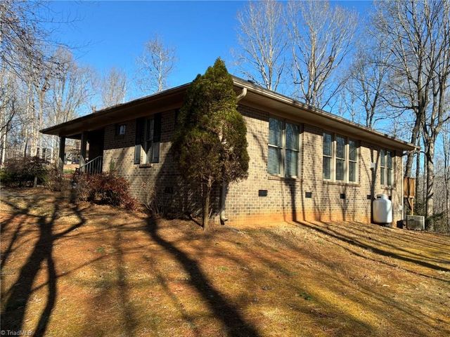 152 Prospectors Way, Lexington, NC 27292