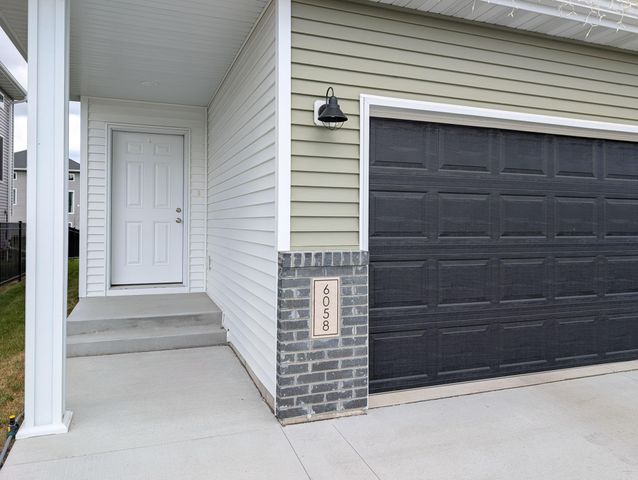 6058 Martin Lane W, West Fargo, ND 58078