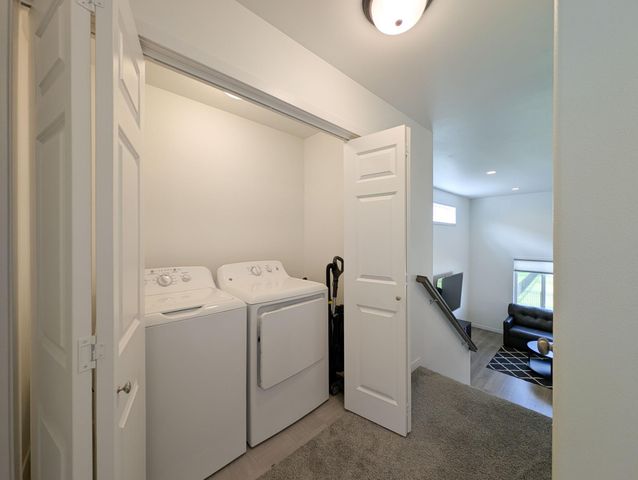 6058 Martin Lane W, West Fargo, ND 58078