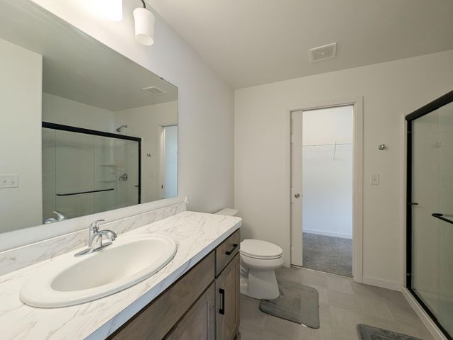 6058 Martin Lane W, West Fargo, ND 58078