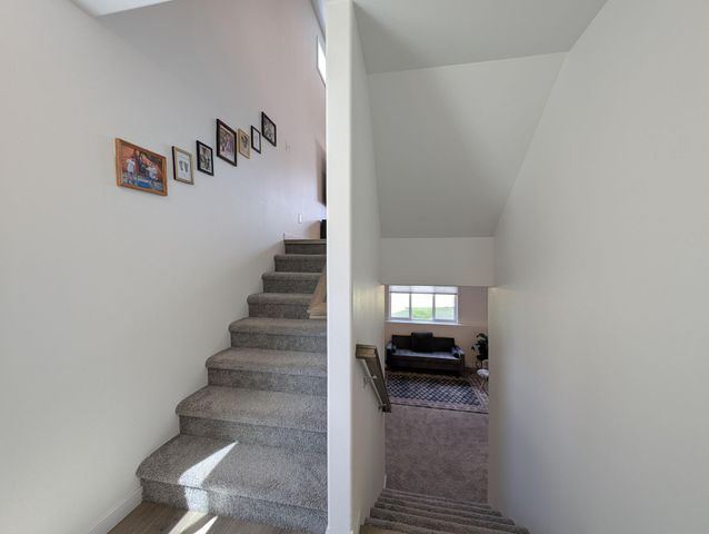 6058 Martin Lane W, West Fargo, ND 58078