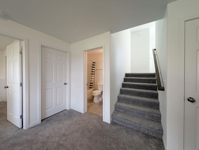 6058 Martin Lane W, West Fargo, ND 58078