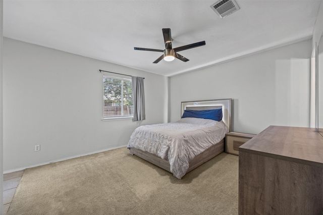 13501 Lismore LN, Pflugerville, TX 78660