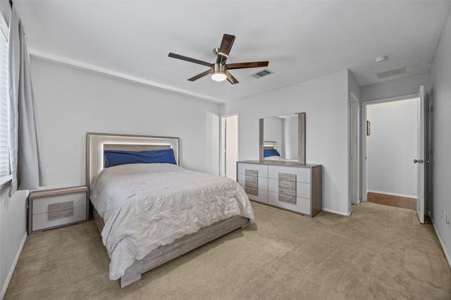 13501 Lismore LN, Pflugerville, TX 78660