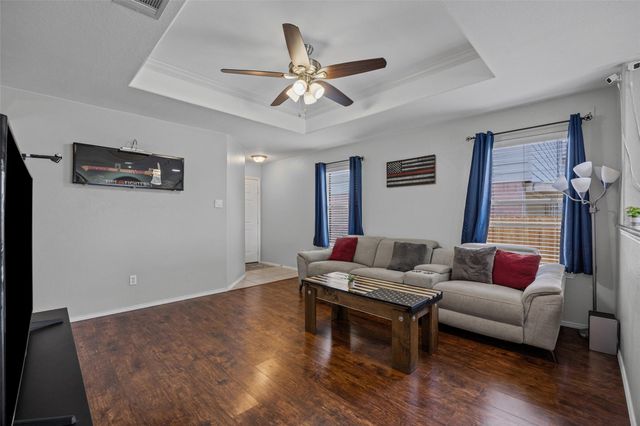 13501 Lismore LN, Pflugerville, TX 78660