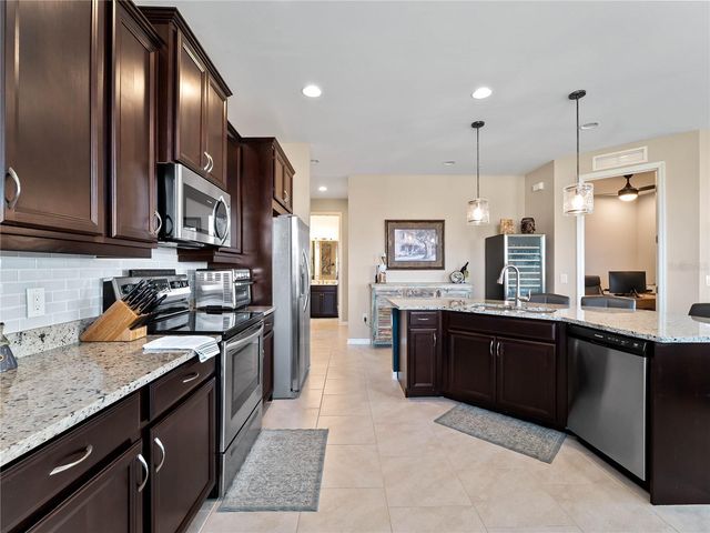 121 PORTA VECCHIO BEND 202, Nokomis, FL 34275