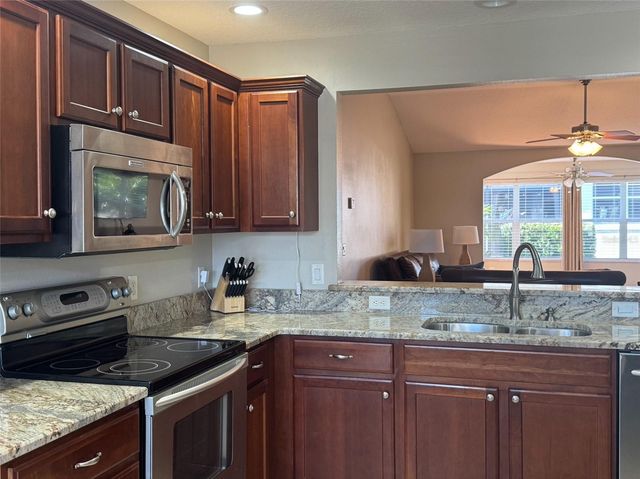 510 TROY LOOP, The Villages, FL 32162