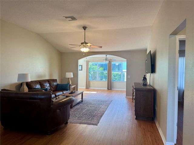 510 TROY LOOP, The Villages, FL 32162