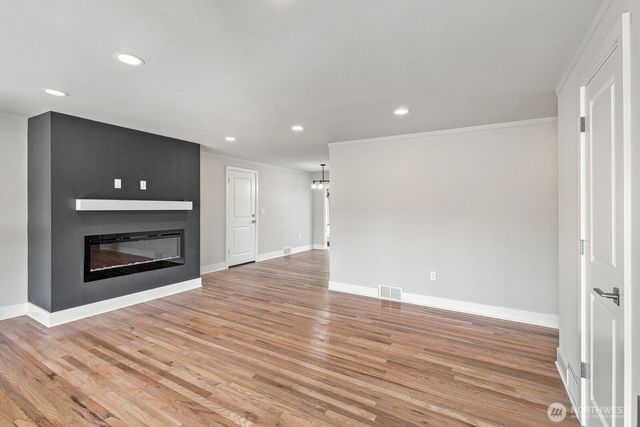 4960 Vesper Drive, Everett, WA 98203