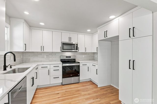 4960 Vesper Drive, Everett, WA 98203