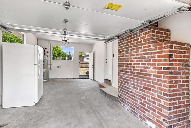 4960 Vesper Drive, Everett, WA 98203