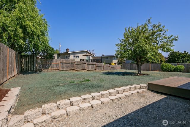 4960 Vesper Drive, Everett, WA 98203