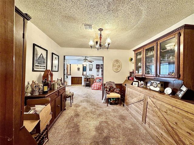1340 NW 9th Street, Moore, OK 73170