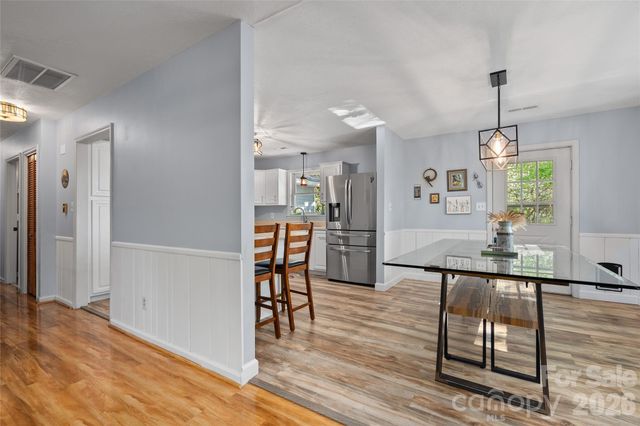 84 Chisholm Street, Saluda, NC 28773