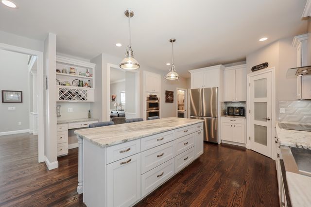 18 Highclere Road, Windham, NH 03087