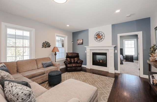 18 Highclere Road, Windham, NH 03087