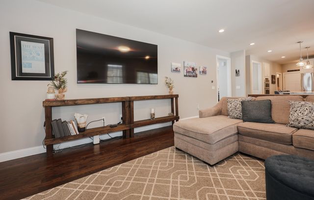 18 Highclere Road, Windham, NH 03087