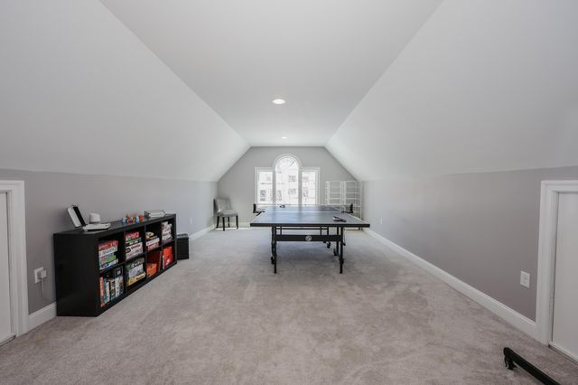 18 Highclere Road, Windham, NH 03087