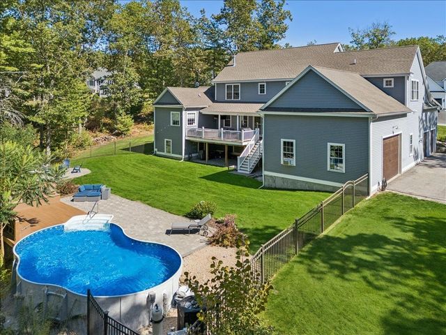 18 Highclere Road, Windham, NH 03087