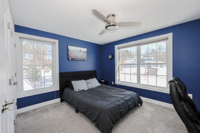 18 Highclere Road, Windham, NH 03087