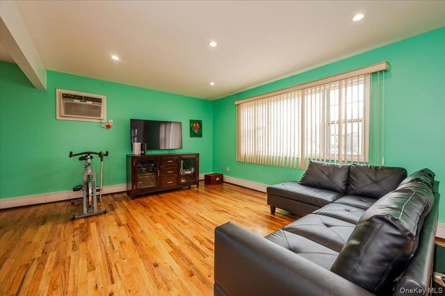 2 Wilson Street, East Rockaway, NY 11518